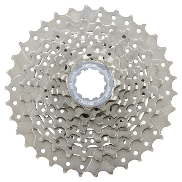 Cassette Shimano Claris CS-HG50 - 8 Vitesses - 11-34 Dents 1 Cassette Shimano Claris CS-HG50 - 8 Vitesses - 11-34 Dents